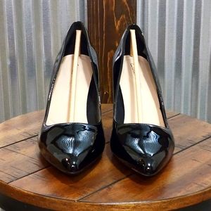 🌸Clarks Patent Leather Pumps